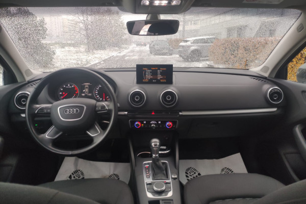2015 Audi A3 с пробегом 74 000 км