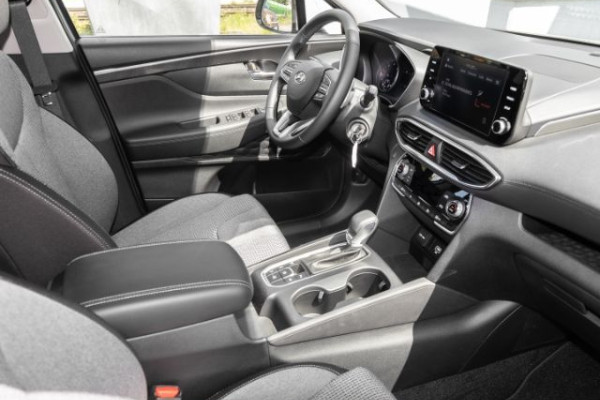 2023 Hyundai Santa Fe с пробегом 50 км