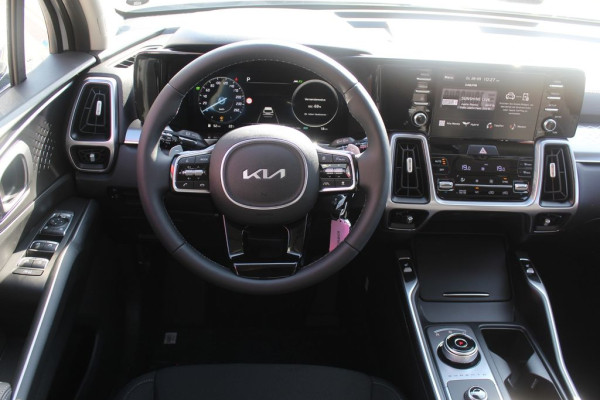 2023 Kia Sorento с пробегом 15 км