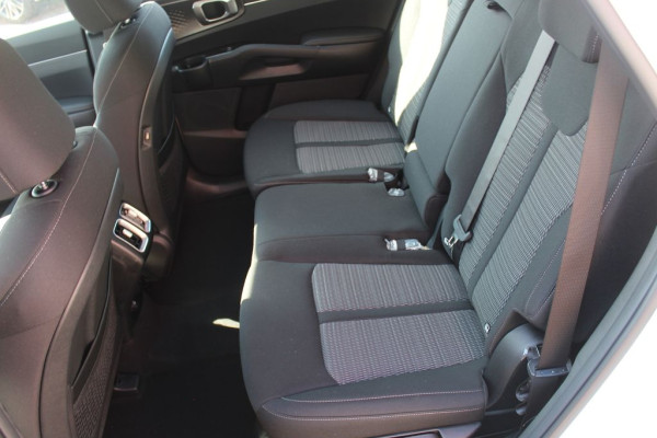 2023 Kia Sorento с пробегом 15 км