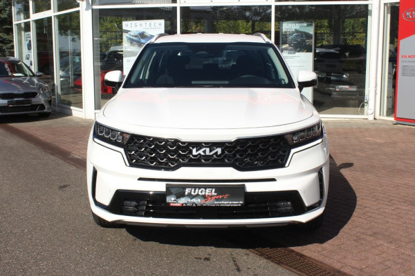 2023 Kia Sorento с пробегом 15 км