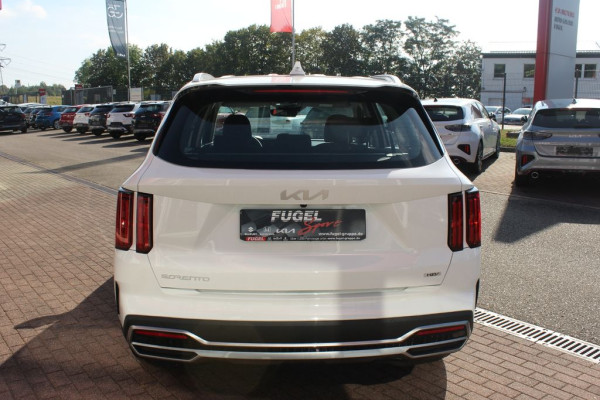 2023 Kia Sorento с пробегом 15 км