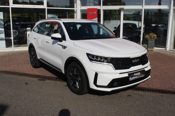 2023 Kia Sorento с пробегом 15 км