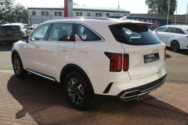 2023 Kia Sorento с пробегом 15 км