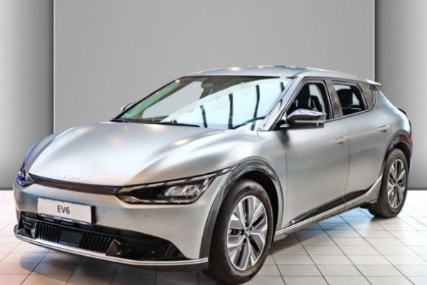2022 Kia EV6 с пробегом 11 500 км