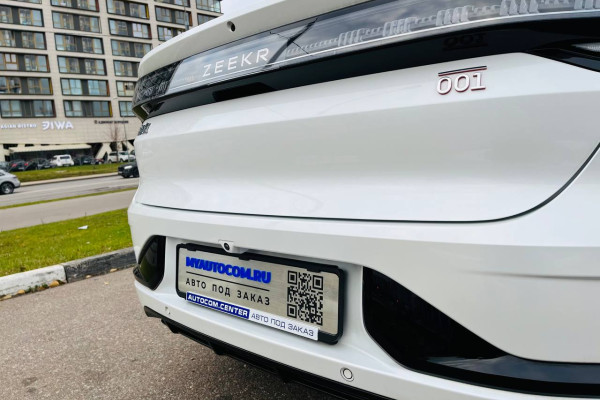 2023 Zeekr 001 с пробегом 10 км