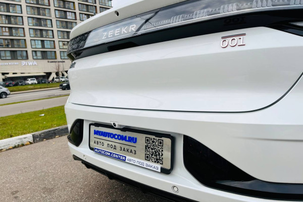 2023 Zeekr 001 с пробегом 10 км