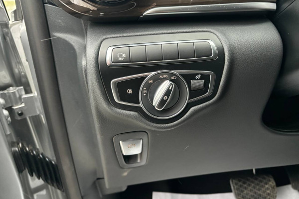 2022 Mercedes-Benz V-Класс с пробегом 100 км