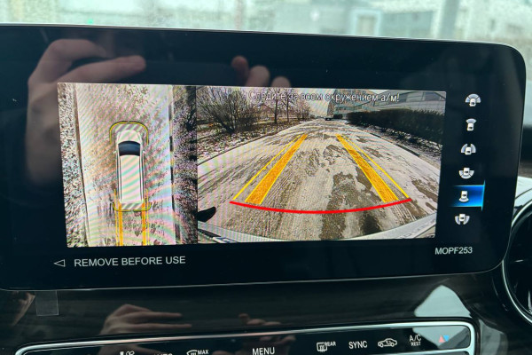 2022 Mercedes-Benz V-Класс с пробегом 100 км