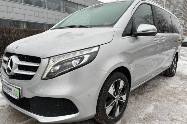 2022 Mercedes-Benz V-Класс с пробегом 100 км