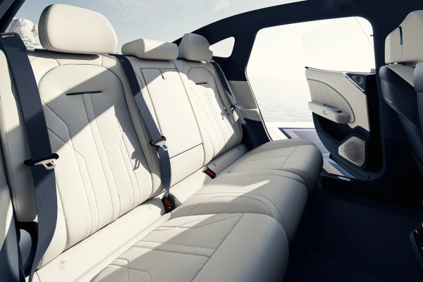 2024 Zeekr 007 без пробега