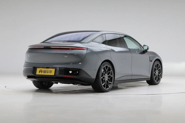 2024 Zeekr 007 без пробега