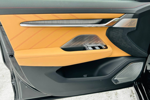 2023 Zeekr 001 с пробегом 20 км