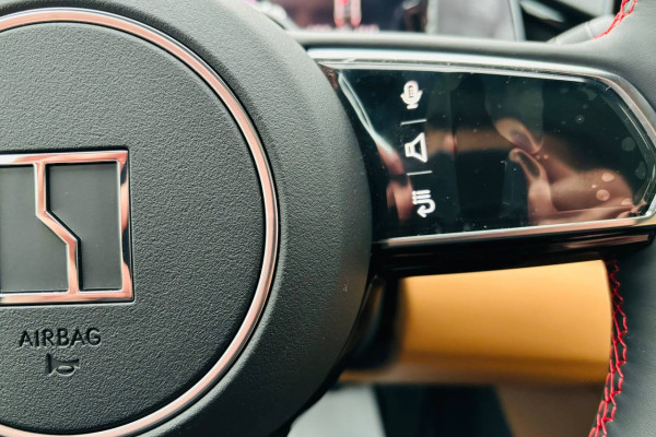 2023 Zeekr 001 с пробегом 20 км