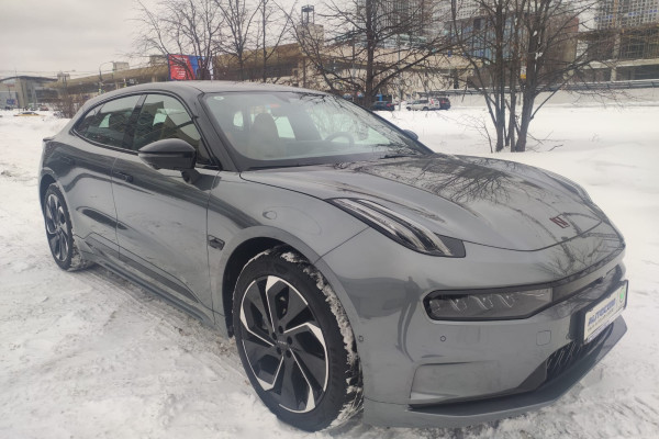 2023 Zeekr 001 с пробегом 40 км