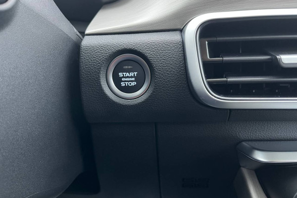 2023 Geely Coolray с пробегом 316 км