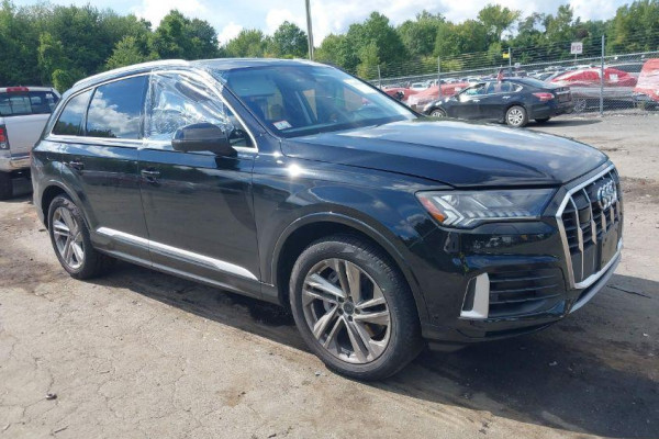 2022 Audi Q7 с пробегом 6 240 миль