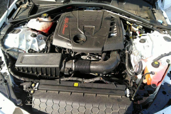 2022 Alfa Romeo Giulia с пробегом 6 935 миль