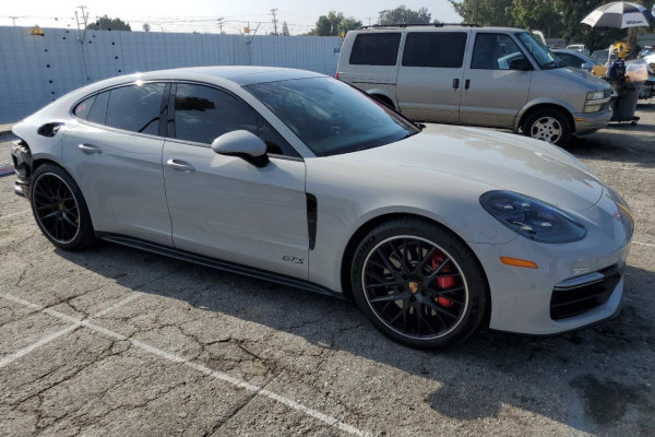 2019 Porsche Panamera с пробегом 54 541 миль