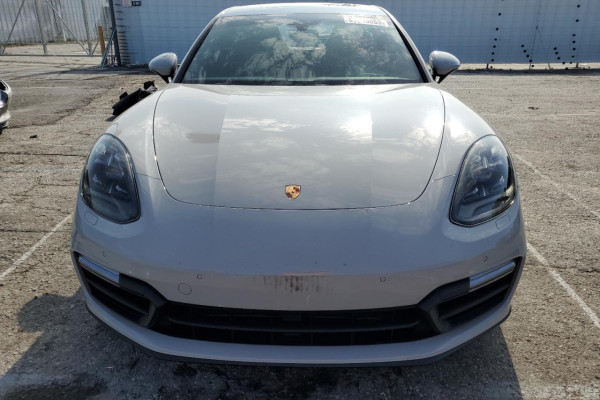 2019 Porsche Panamera с пробегом 54 541 миль