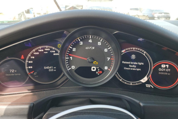 2019 Porsche Panamera с пробегом 54 541 миль