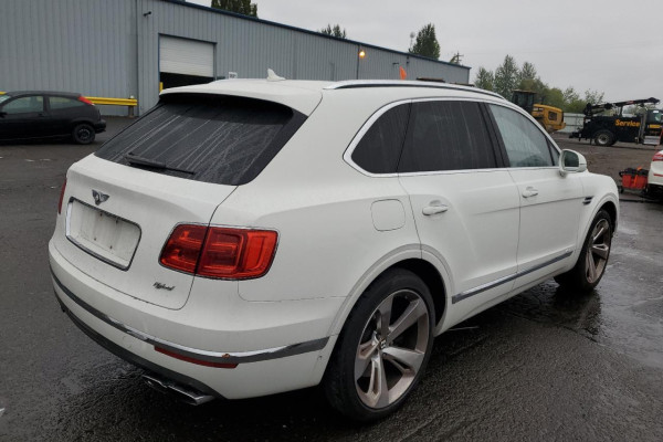 2019 Bentley Bentayga с пробегом 44 853 миль