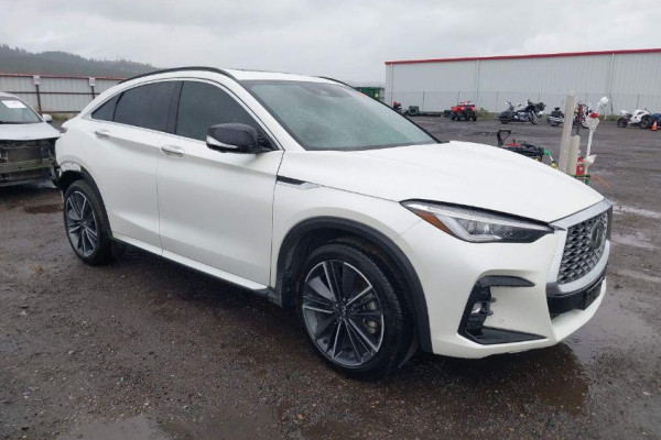 2021 Infiniti QX55 с пробегом 38 158 миль