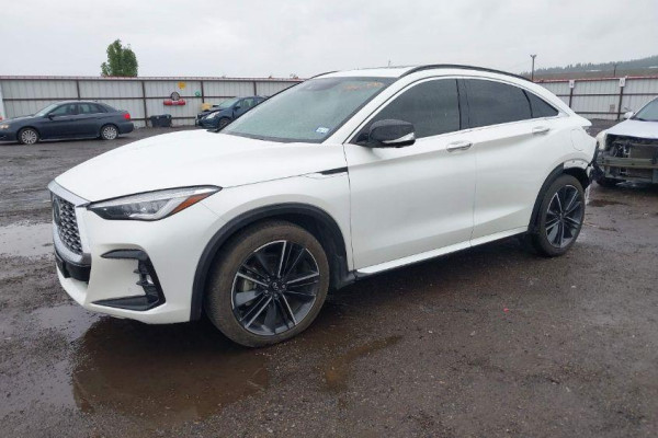 2021 Infiniti QX55 с пробегом 38 158 миль