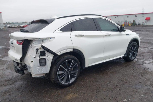 2021 Infiniti QX55 с пробегом 38 158 миль