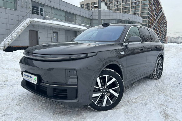 2023 LiXiang L7 с пробегом 50 км