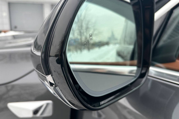 2023 LiXiang L7 с пробегом 50 км