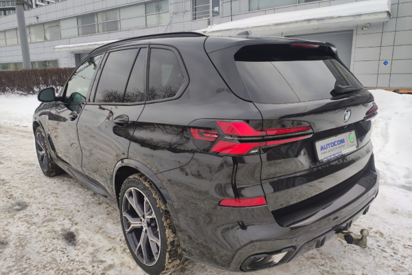 2023 BMW X5 без пробега