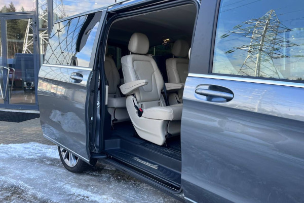 2022 Mercedes-Benz V-Класс с пробегом 30 100 км