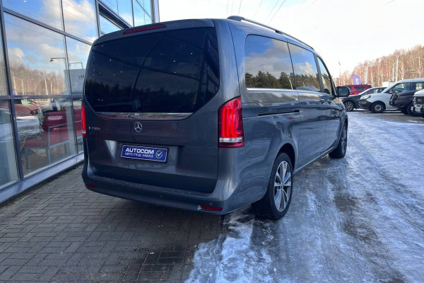 2022 Mercedes-Benz V-Класс с пробегом 30 100 км