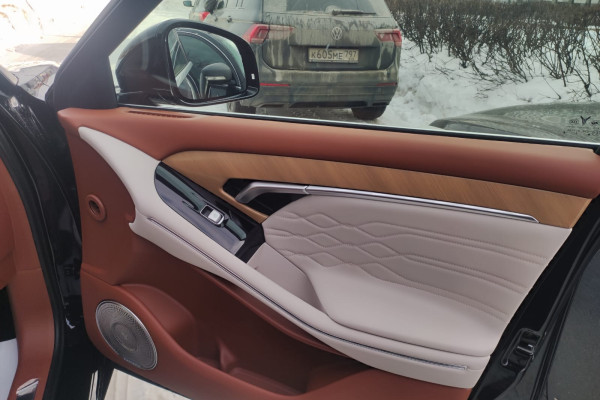 2023 Voyah Free с пробегом 20 км