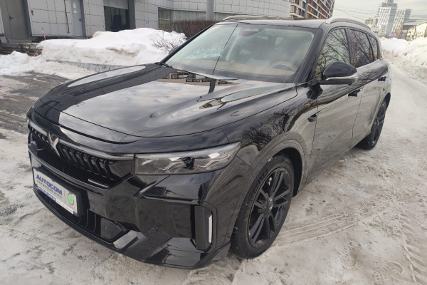 2023 Voyah Free с пробегом 20 км