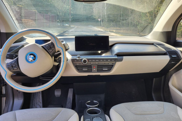 2018 BMW i3 с пробегом 51 000 км