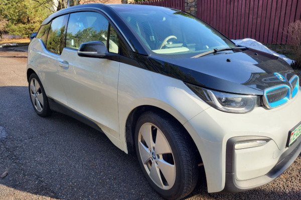 2018 BMW i3 с пробегом 51 000 км