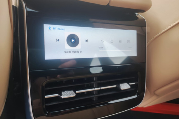 2023 Voyah Free с пробегом 20 км