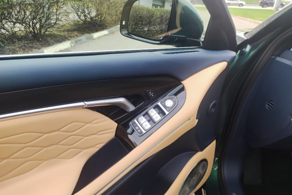 2023 Voyah Free с пробегом 20 км