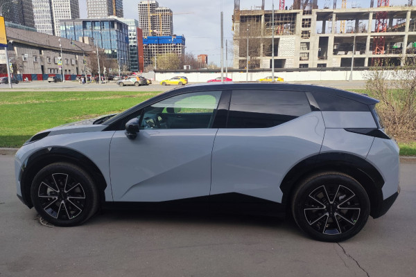 2023 Zeekr X с пробегом 20 км
