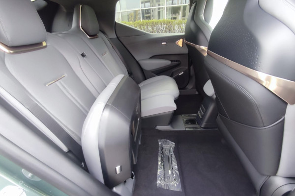 2023 Zeekr X с пробегом 20 км