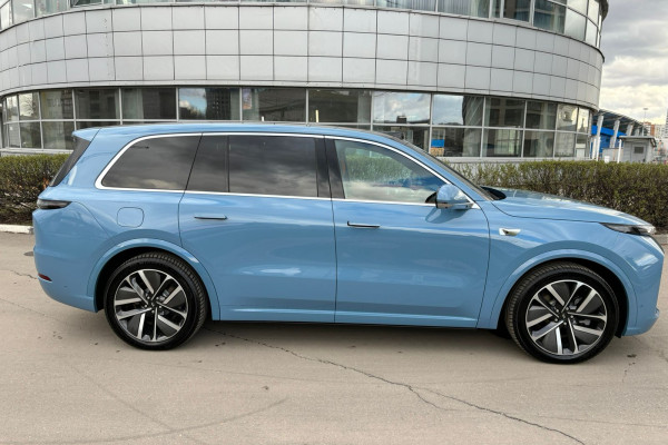 2023 LiXiang L9 с пробегом 22 км