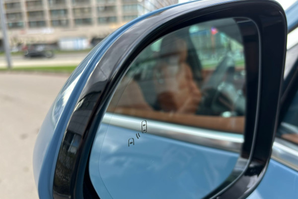 2023 LiXiang L9 с пробегом 22 км