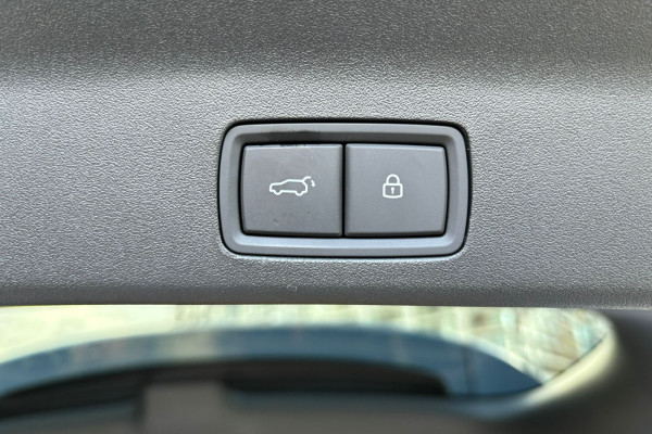 2023 LiXiang L9 с пробегом 22 км