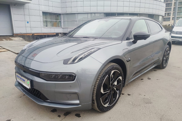 2023 Zeekr 001 с пробегом 20 км