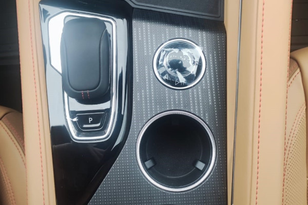 2023 Zeekr 001 с пробегом 20 км