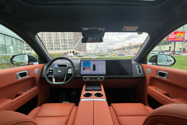 2023 LiXiang L7 с пробегом 20 км