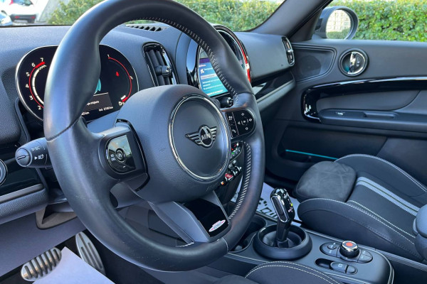 2021 Mini Countryman с пробегом 20 583 км