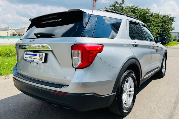 2020 Ford Explorer с пробегом 62 000 км